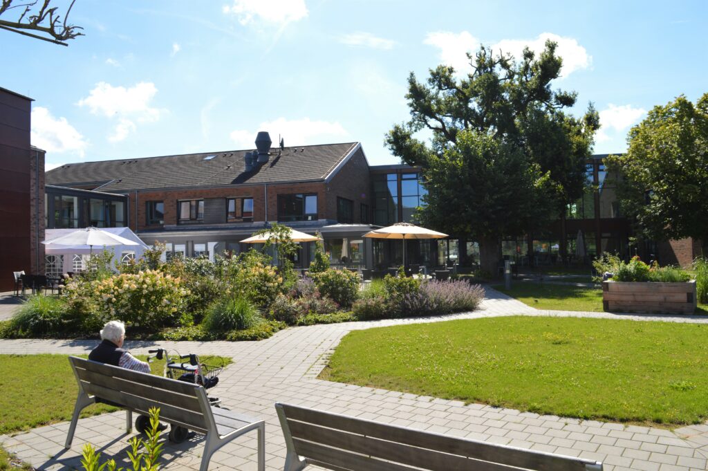 AZURIT Seniorenzentrum Eichenhof (1) Bild