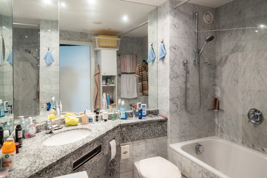 schillerhohe-wohnen-mit-service-musterwohnung-badezimmer Bild